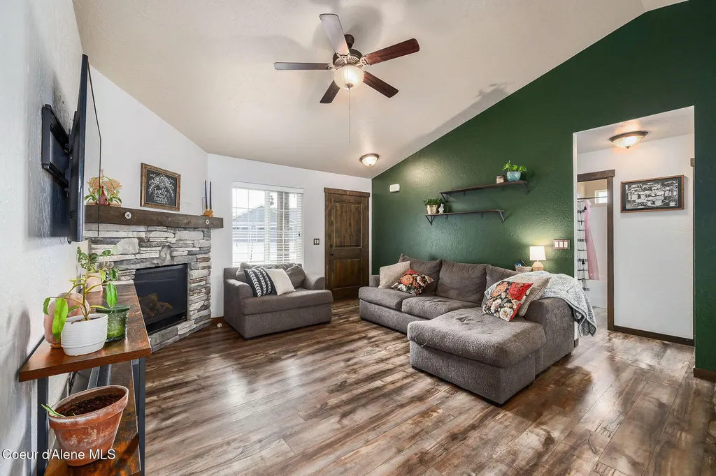 368 W Tennessee Avenue Post Falls ID 83854