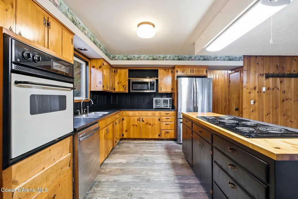 39 Pearl Creek Road Sagle ID 83860