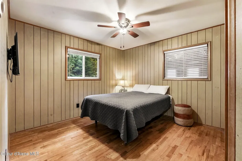 39 Pearl Creek Road Sagle ID 83860