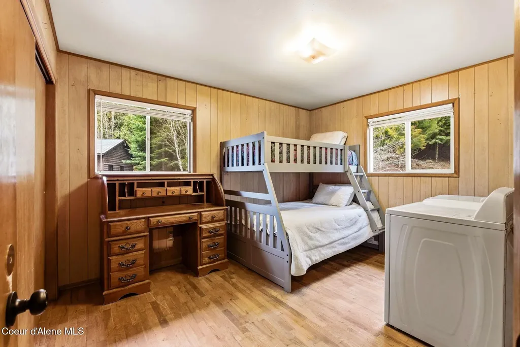 39 Pearl Creek Road Sagle ID 83860
