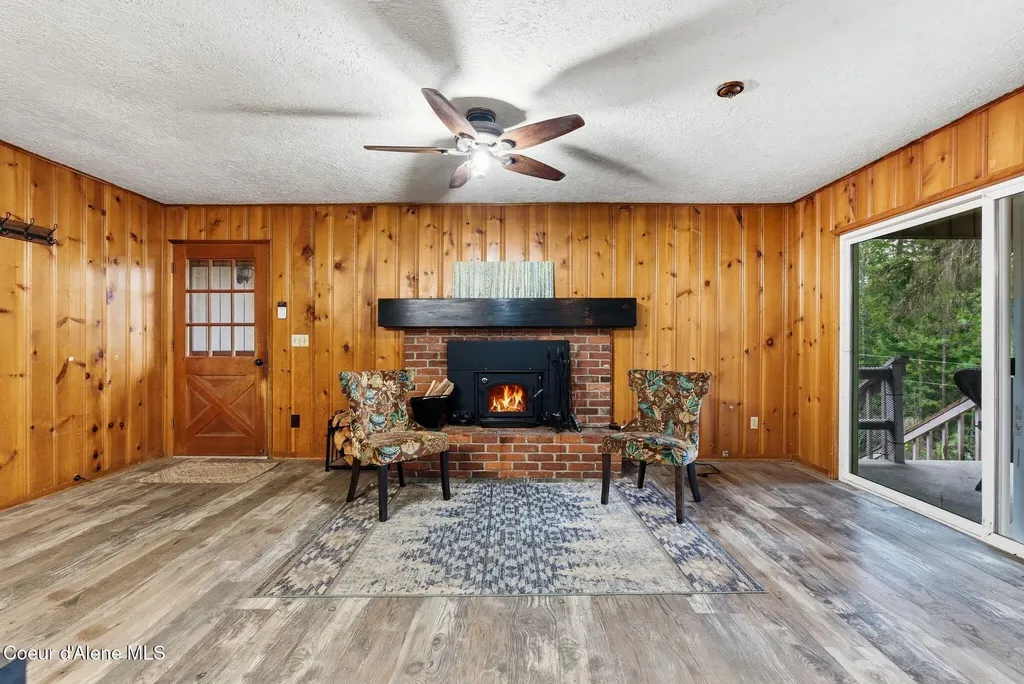 39 Pearl Creek Road Sagle ID 83860
