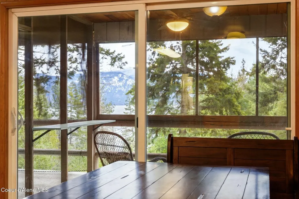 39 Pearl Creek Road Sagle ID 83860