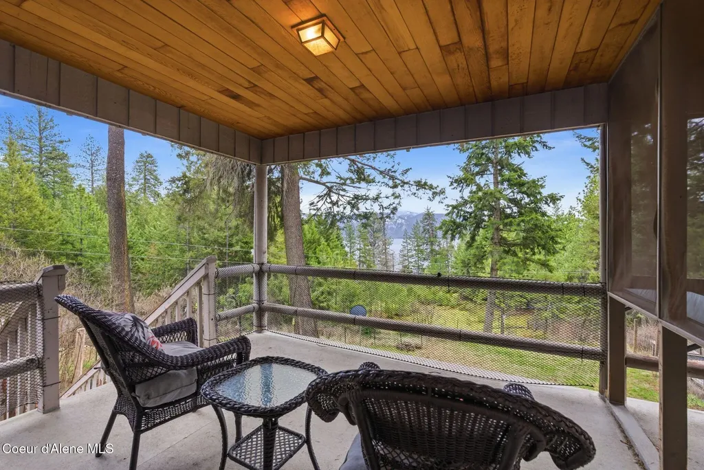 39 Pearl Creek Road Sagle ID 83860