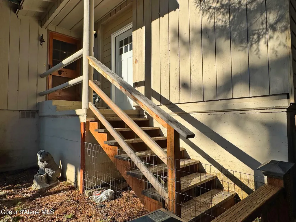 39 Pearl Creek Road Sagle ID 83860