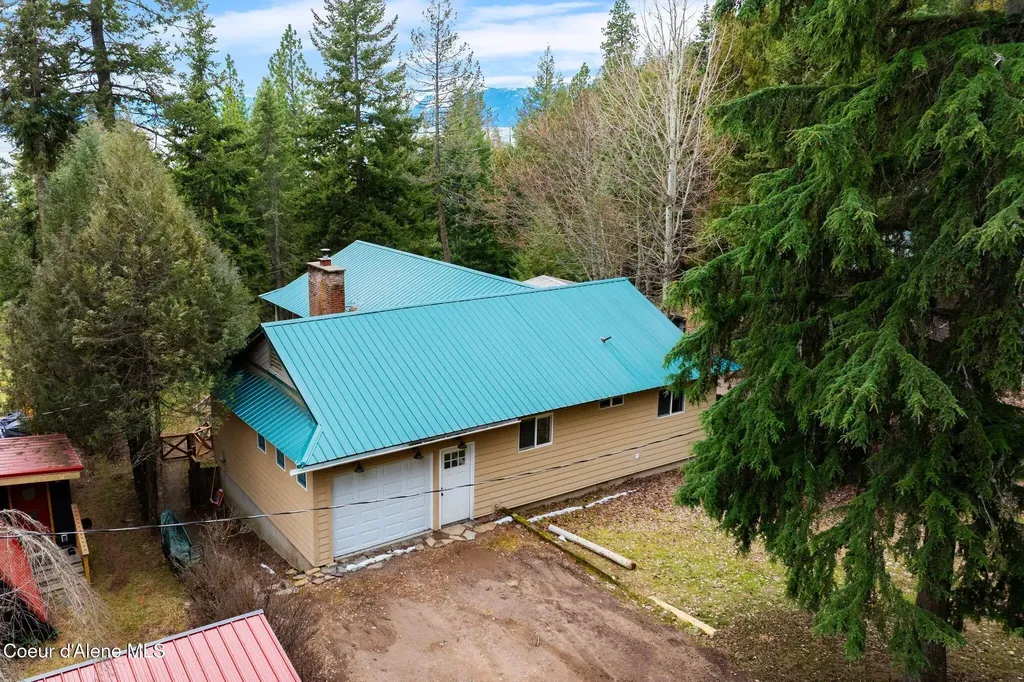 39 Pearl Creek Road Sagle ID 83860