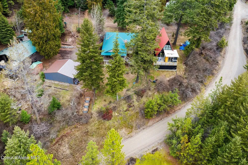 39 Pearl Creek Road Sagle ID 83860