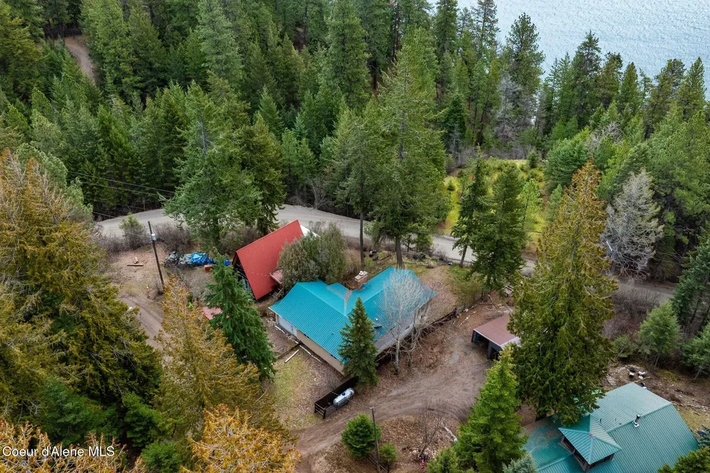 39 Pearl Creek Road Sagle ID 83860