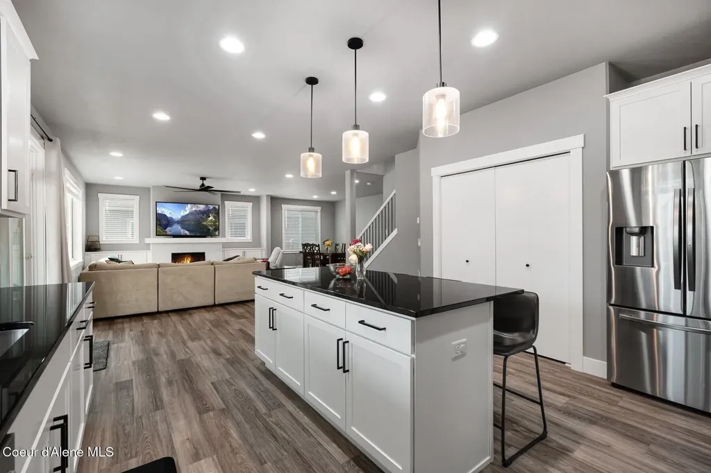 3752 N Shelburne Lp Post Falls ID 83854
