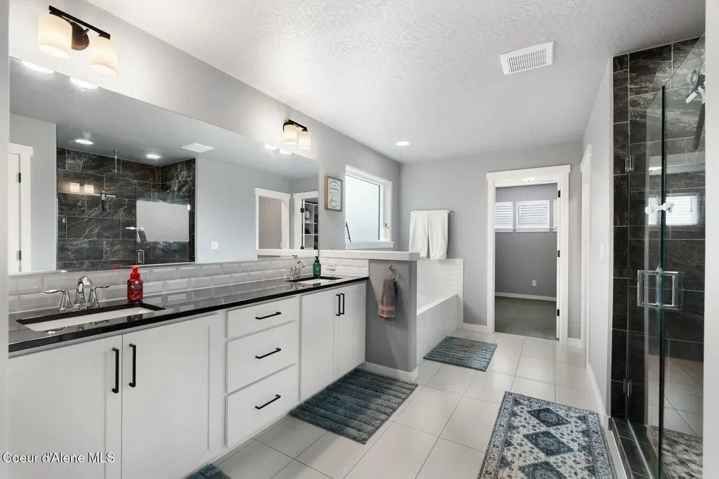 3752 N Shelburne Lp Post Falls ID 83854