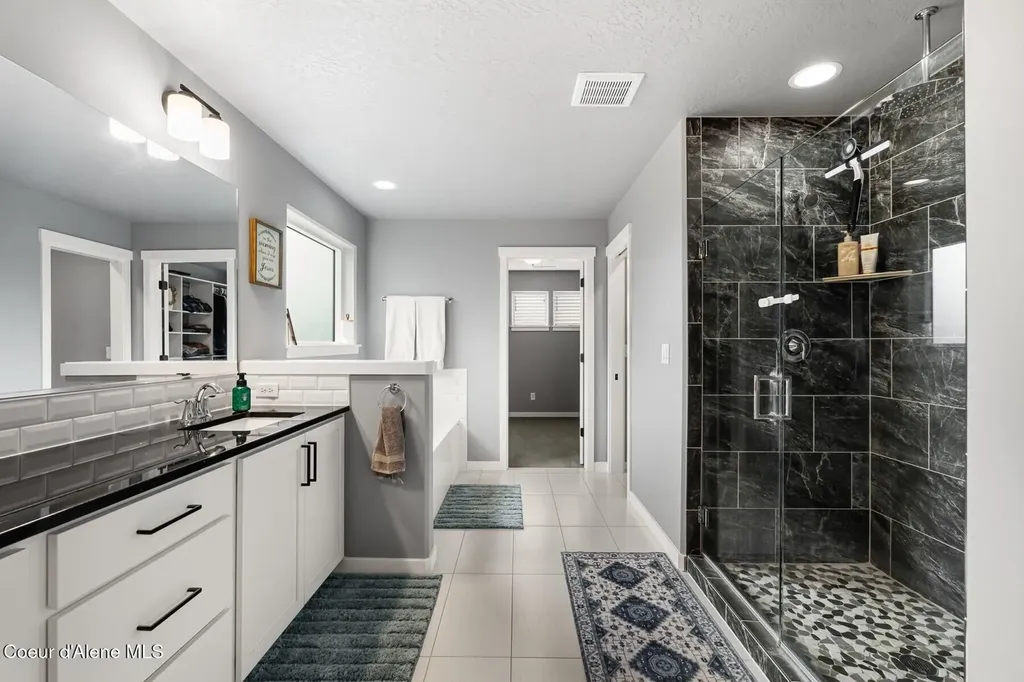 3752 N Shelburne Lp Post Falls ID 83854