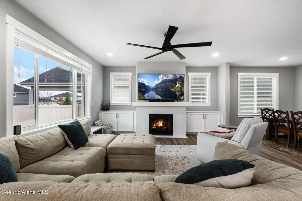 3752 N Shelburne Lp Post Falls ID 83854