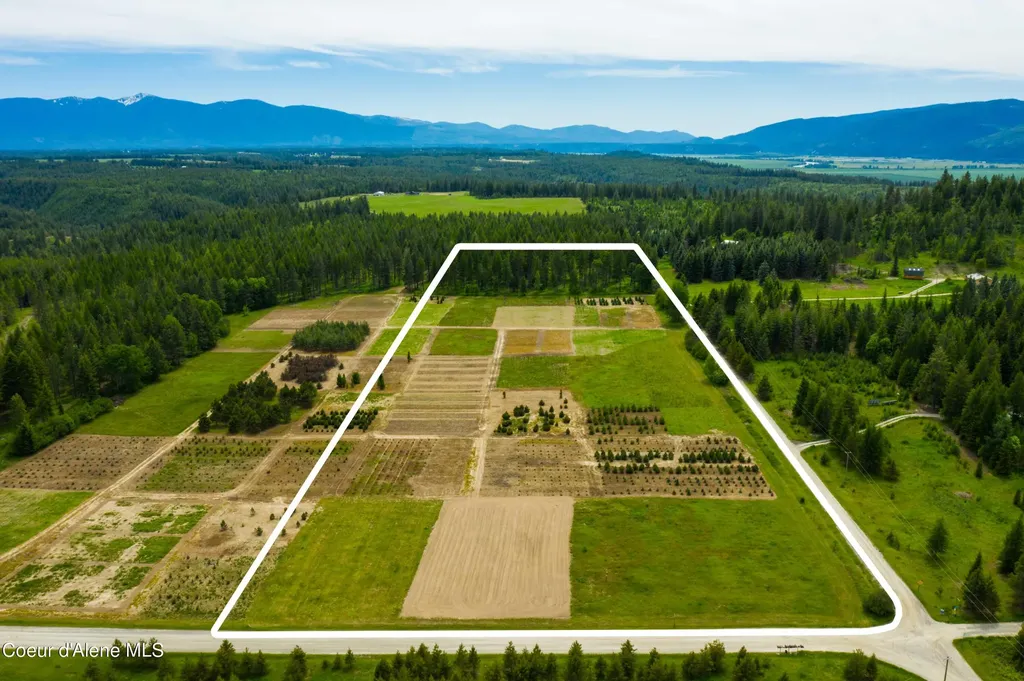 Nna Holmes Road Bonners Ferry ID 83805