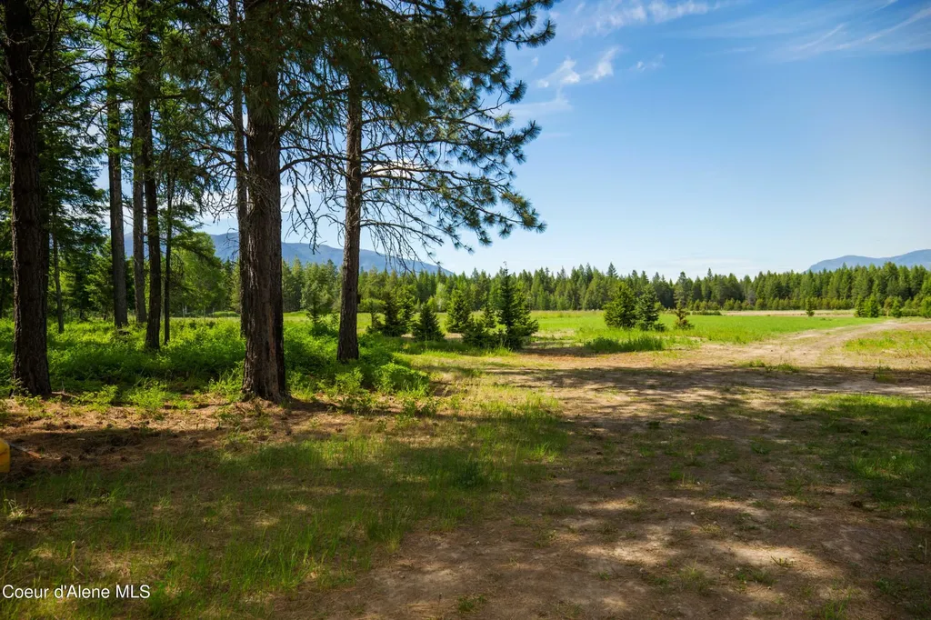 Nna Holmes Road Bonners Ferry ID 83805