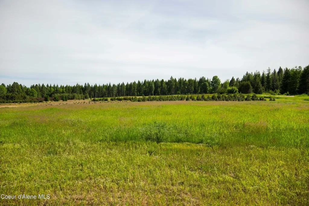 Nna Holmes Road Bonners Ferry ID 83805