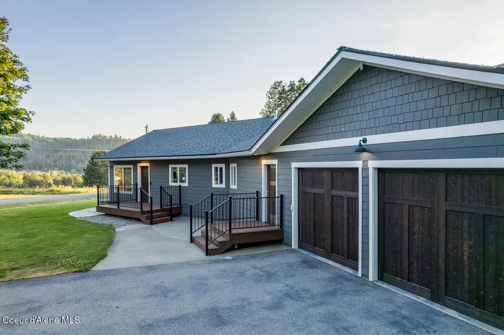 7077 Funkhouser Street Bonners Ferry ID 83805