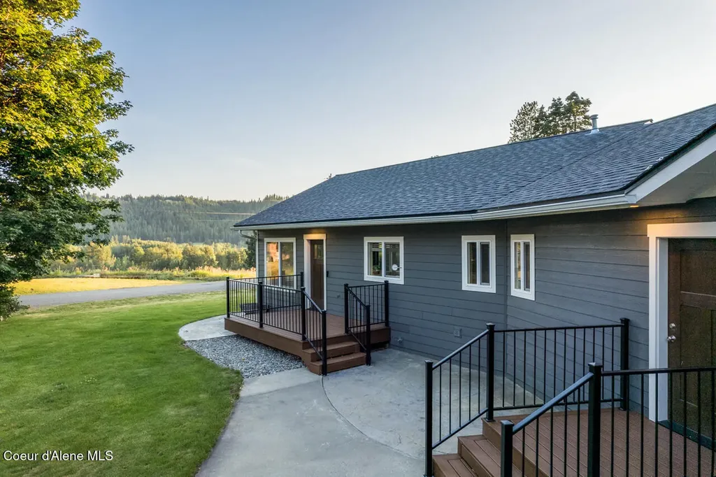 7077 Funkhouser Street Bonners Ferry ID 83805