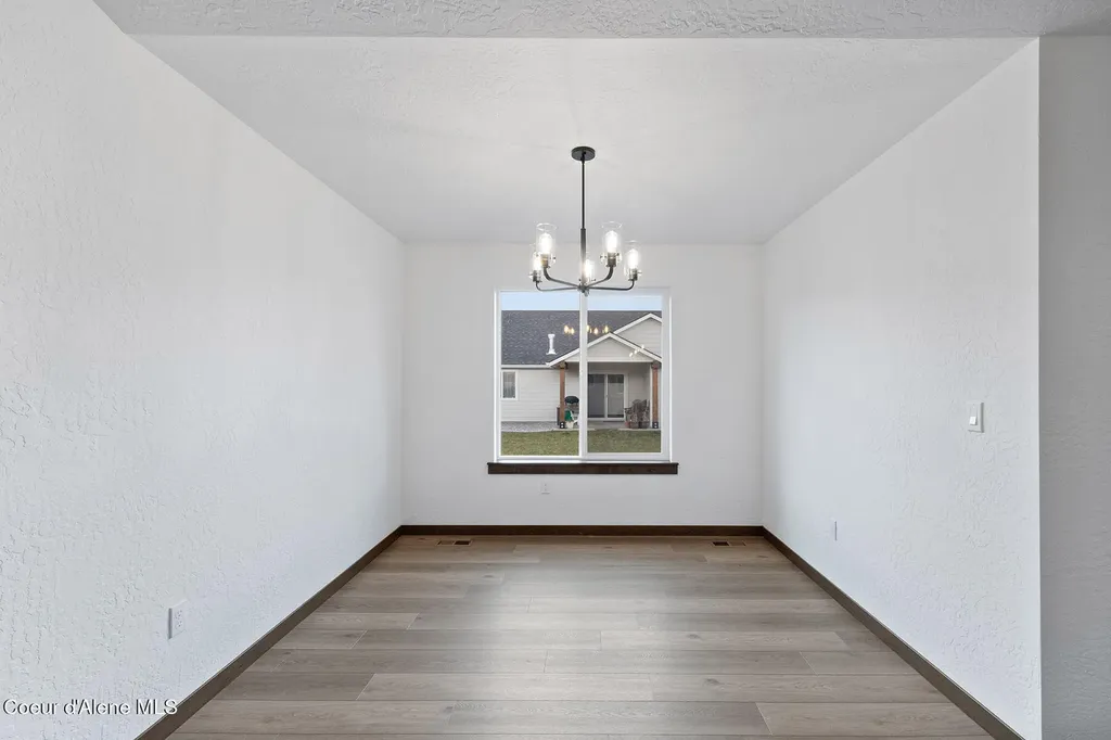 8989 W Swather Avenue Rathdrum ID 83858