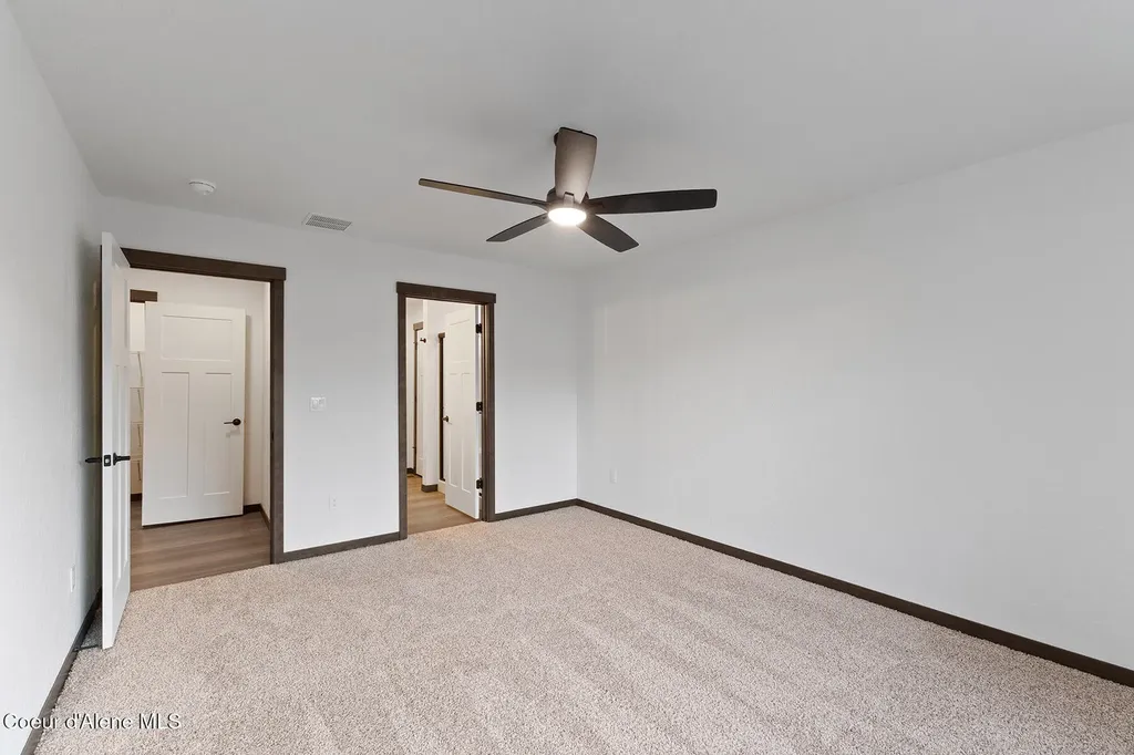 8989 W Swather Avenue Rathdrum ID 83858