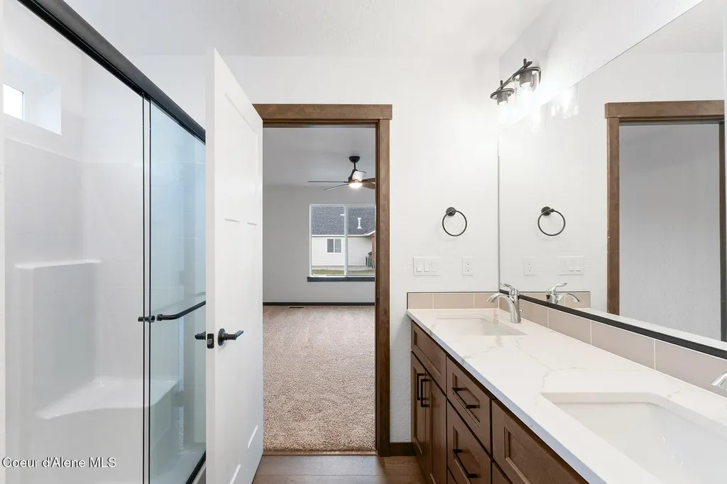 8989 W Swather Avenue Rathdrum ID 83858