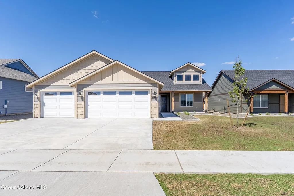 8989 W Swather Avenue Rathdrum ID 83858