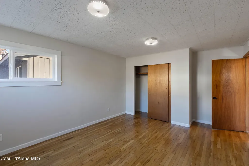 218 S 2nd Avenue Sandpoint ID 83864