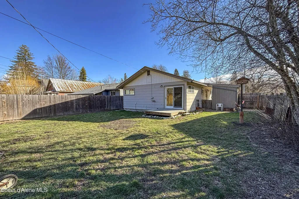 218 S 2nd Avenue Sandpoint ID 83864