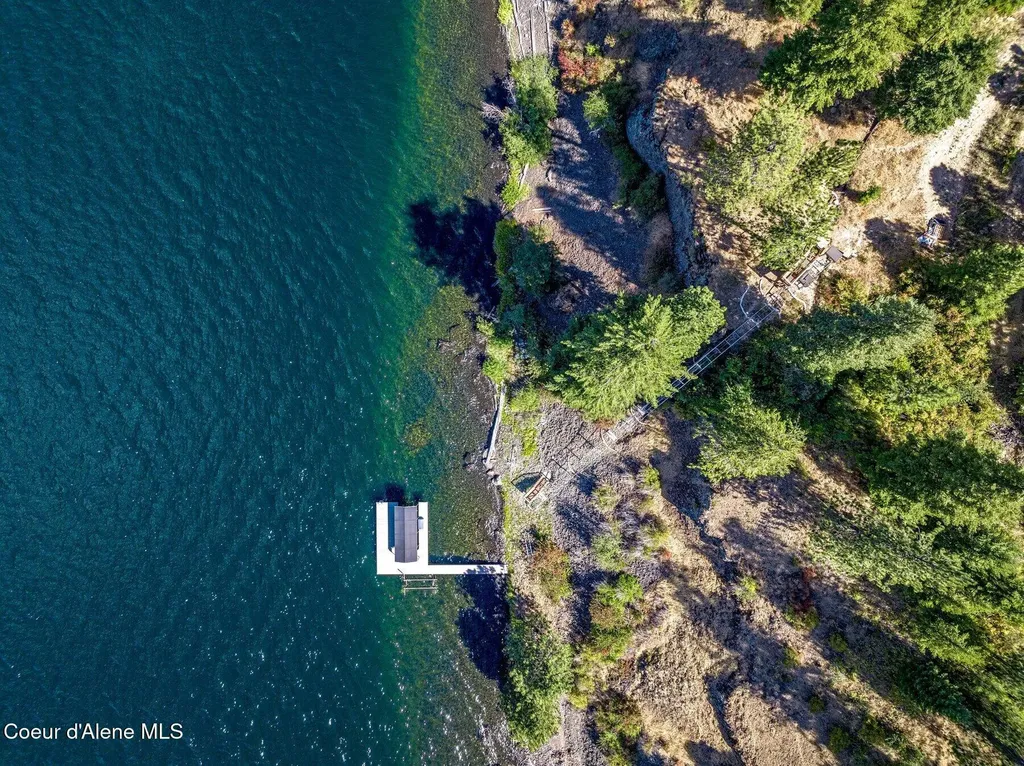 19695 S Headlands Drive Harrison ID 83833