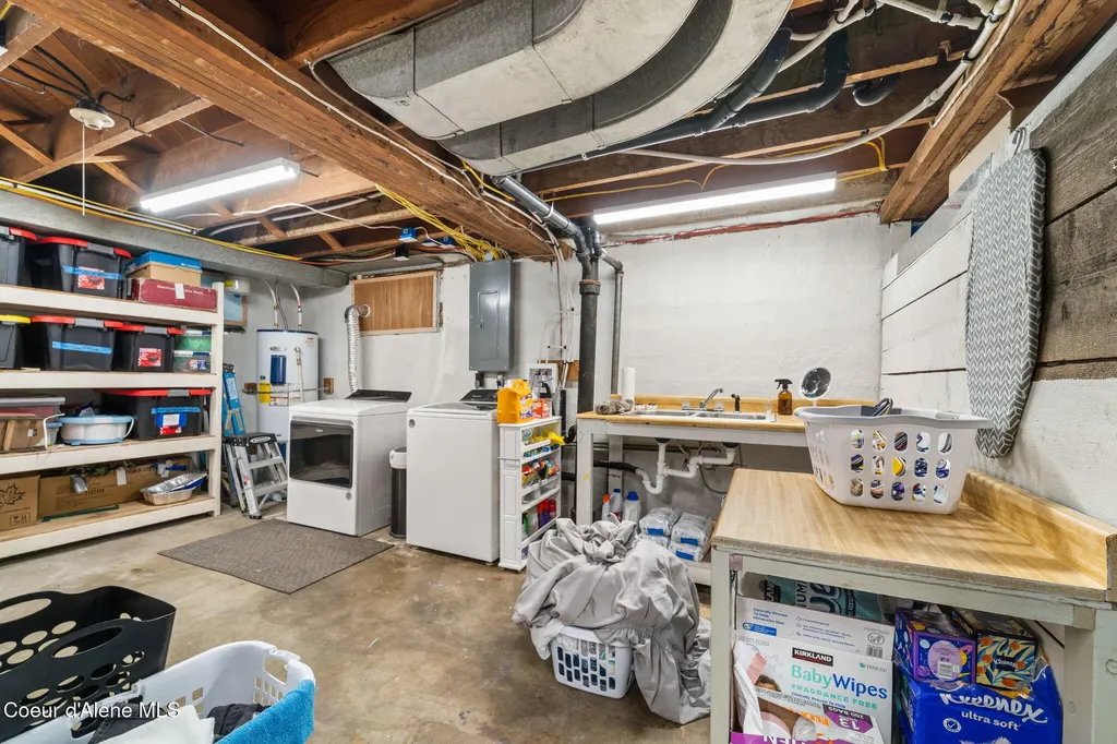 4 E Mission Avenue Kellogg ID 83837