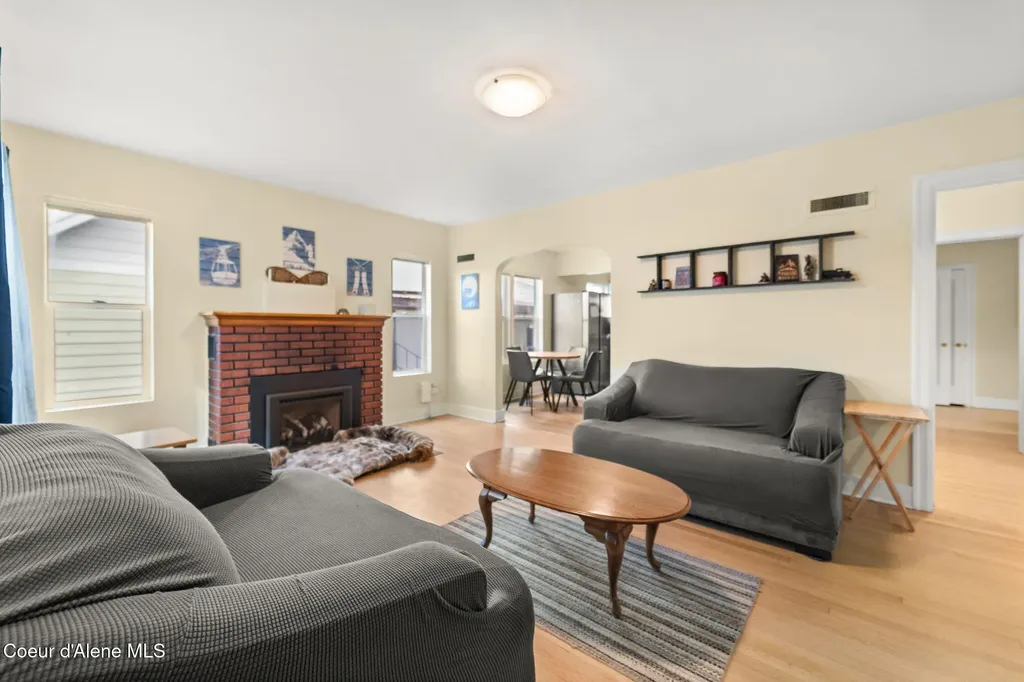 4 E Mission Avenue Kellogg ID 83837