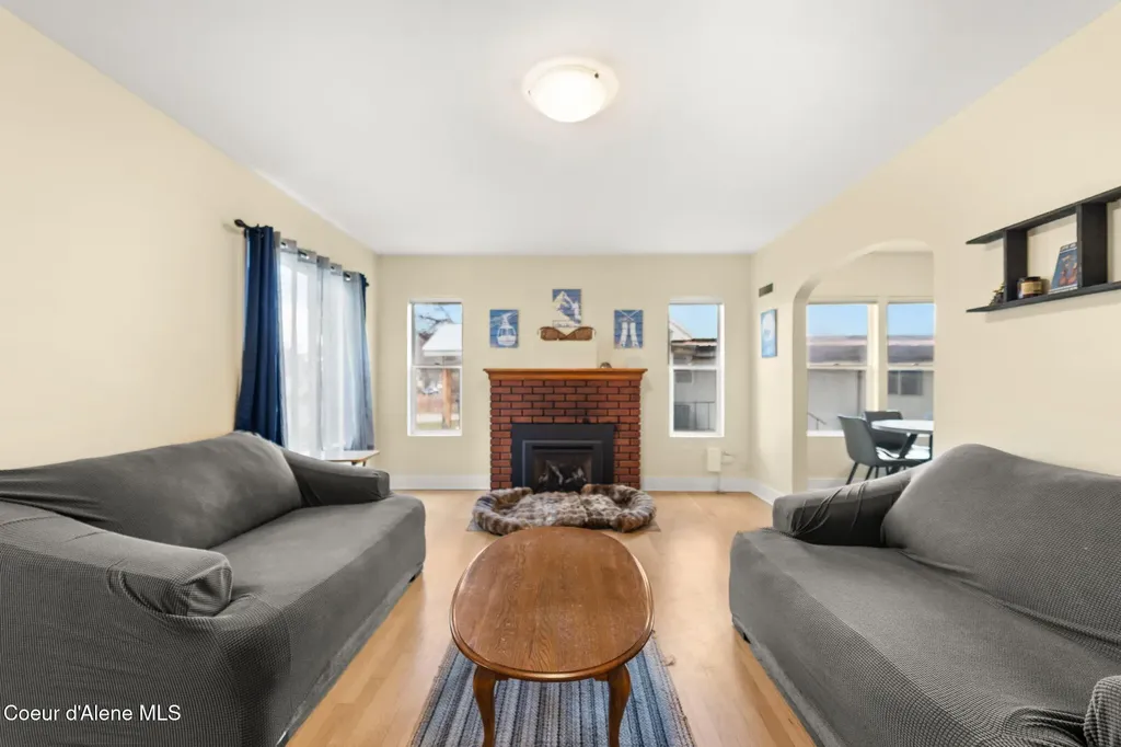 4 E Mission Avenue Kellogg ID 83837