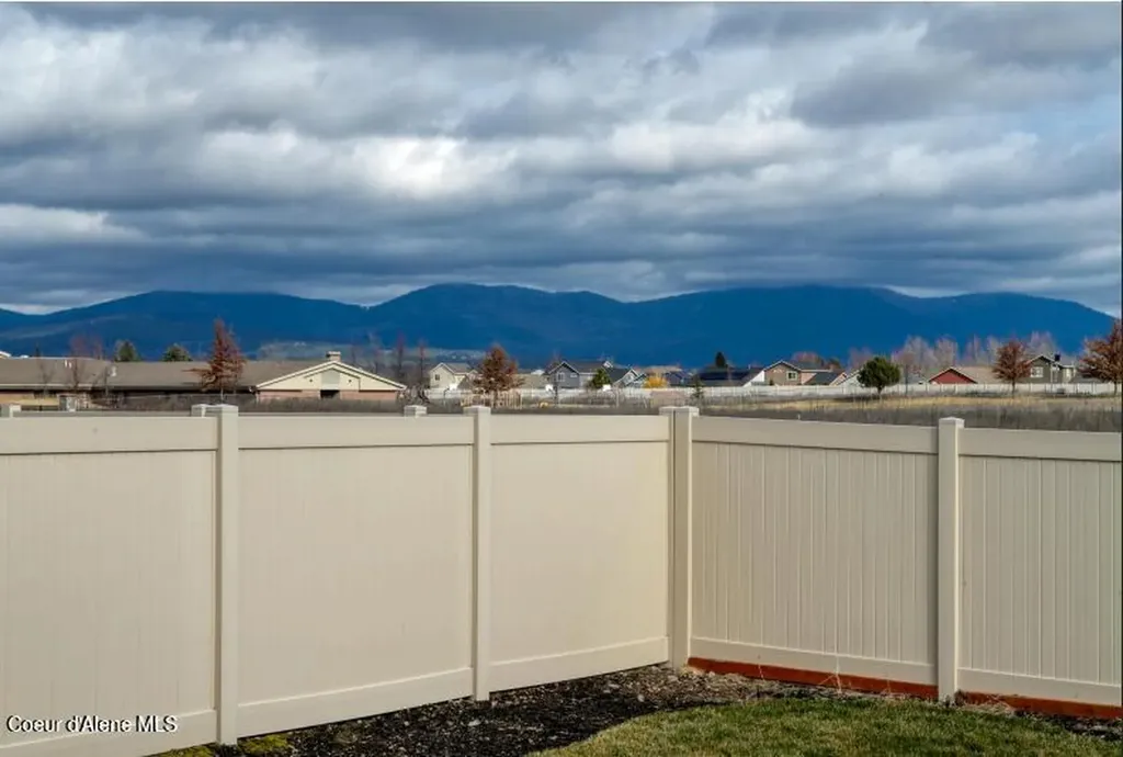 1478 N Wollaston Drive Post Falls ID 83854