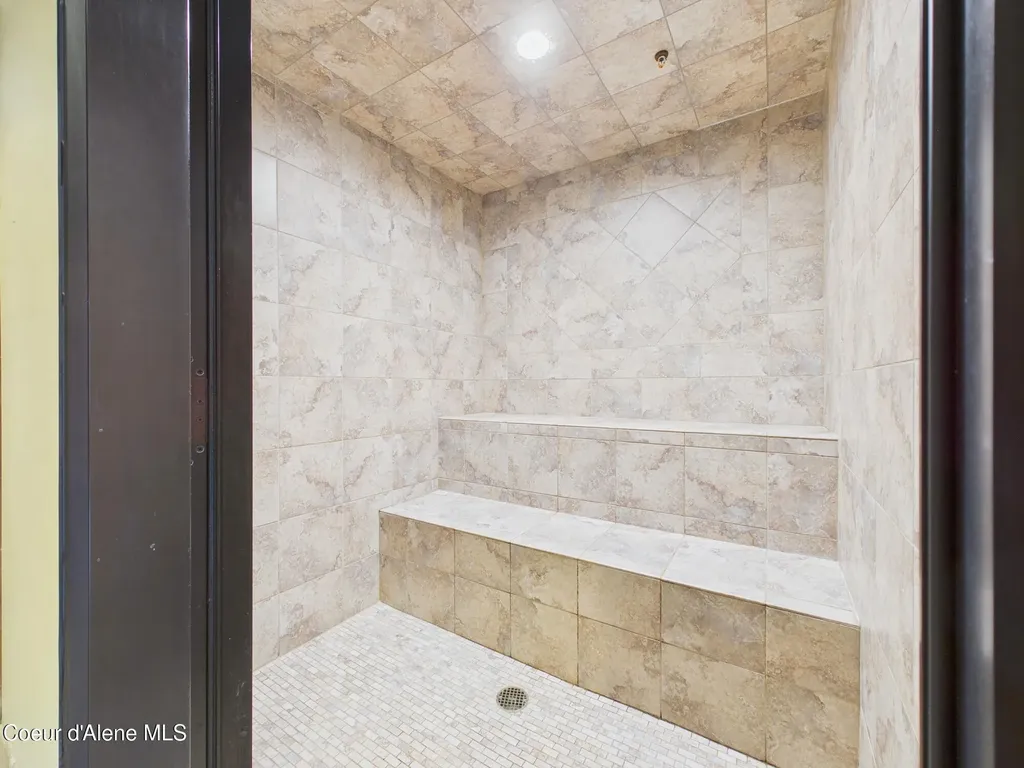 834 Mckinley Avenue Kellogg ID 83837