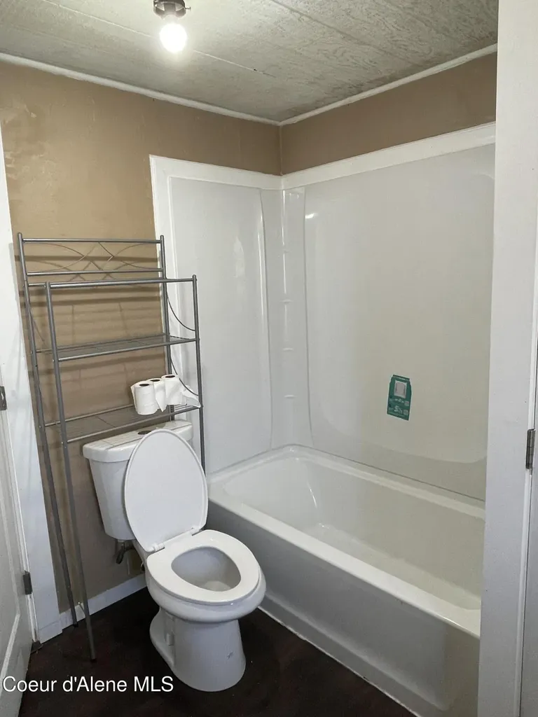 1356 N Highway 41 Post Falls ID 83854
