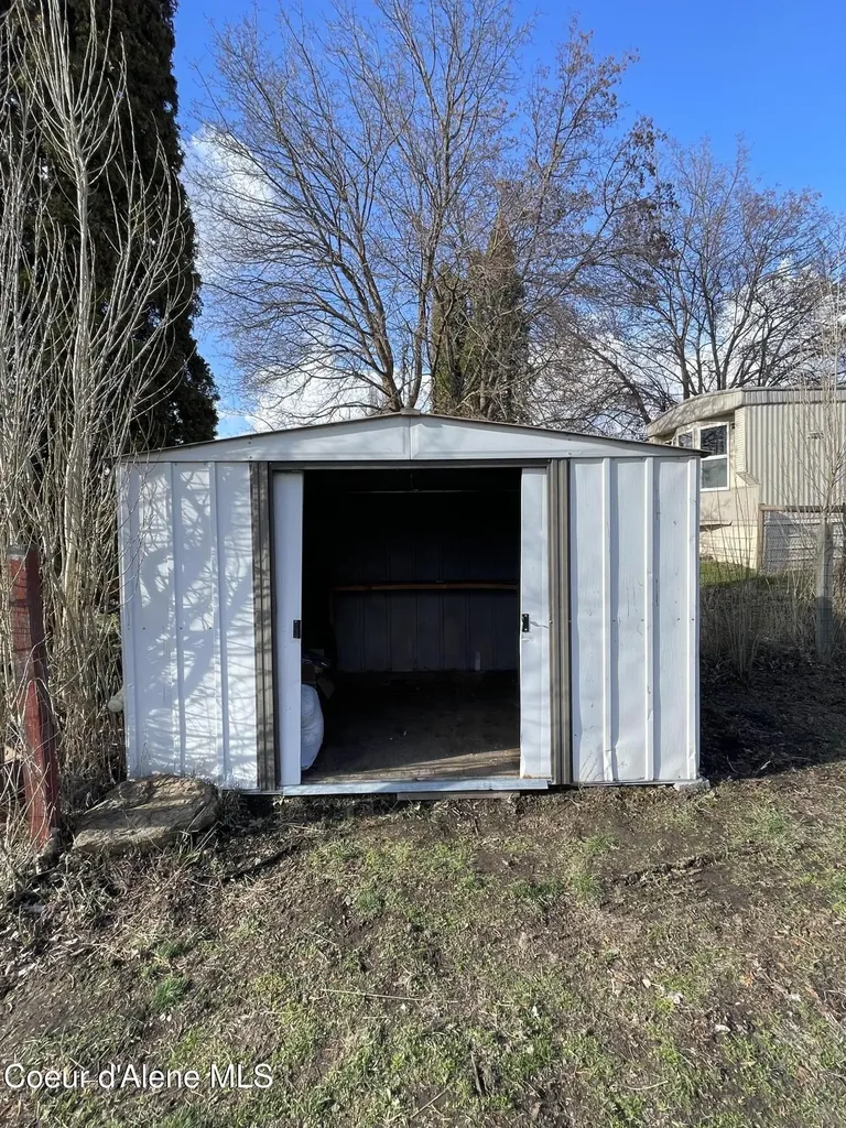 1356 N Highway 41 Post Falls ID 83854