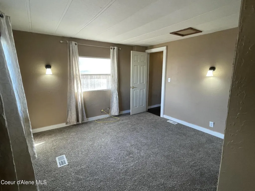1356 N Highway 41 Post Falls ID 83854