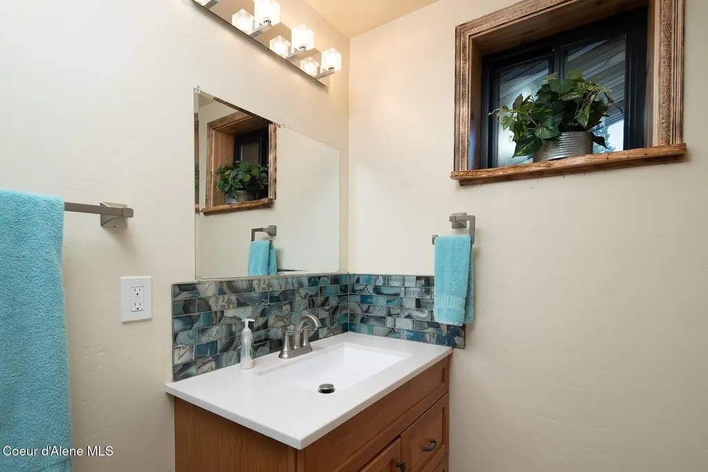 49 Zig Zag Way Athol ID 83801