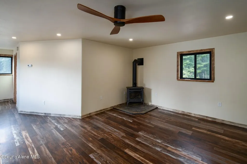 49 Zig Zag Way Athol ID 83801