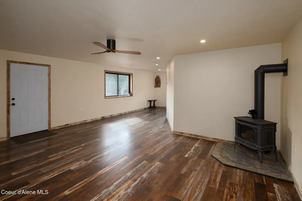 49 Zig Zag Way Athol ID 83801