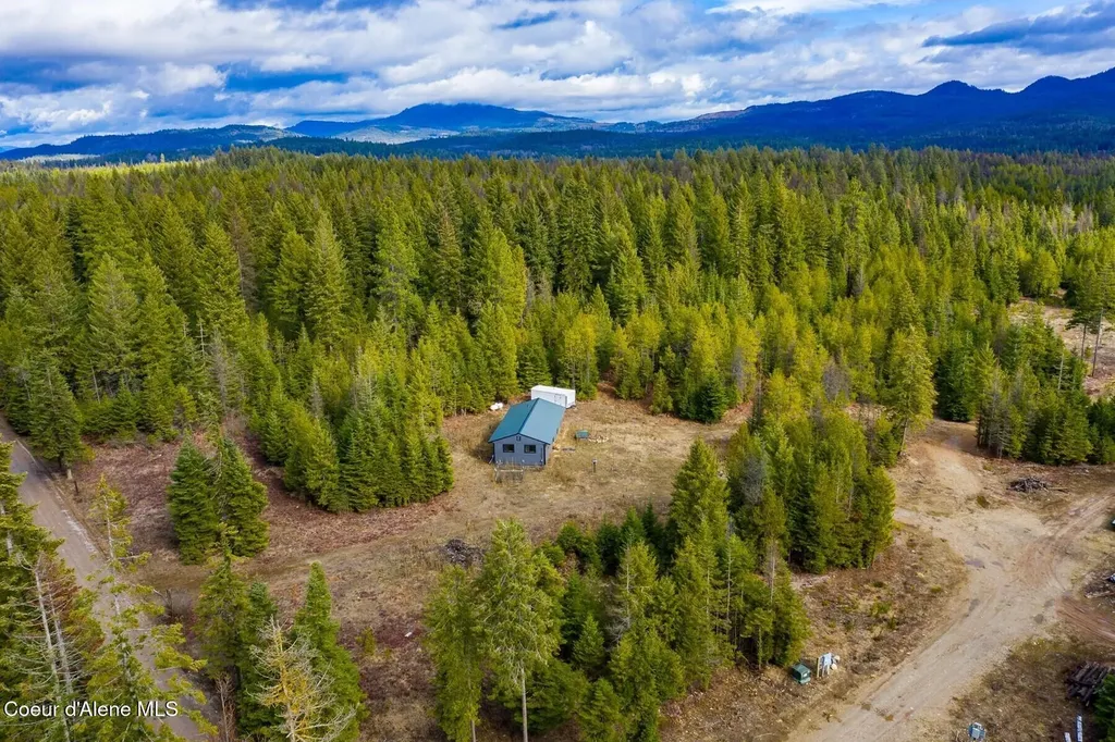 49 Zig Zag Way Athol ID 83801