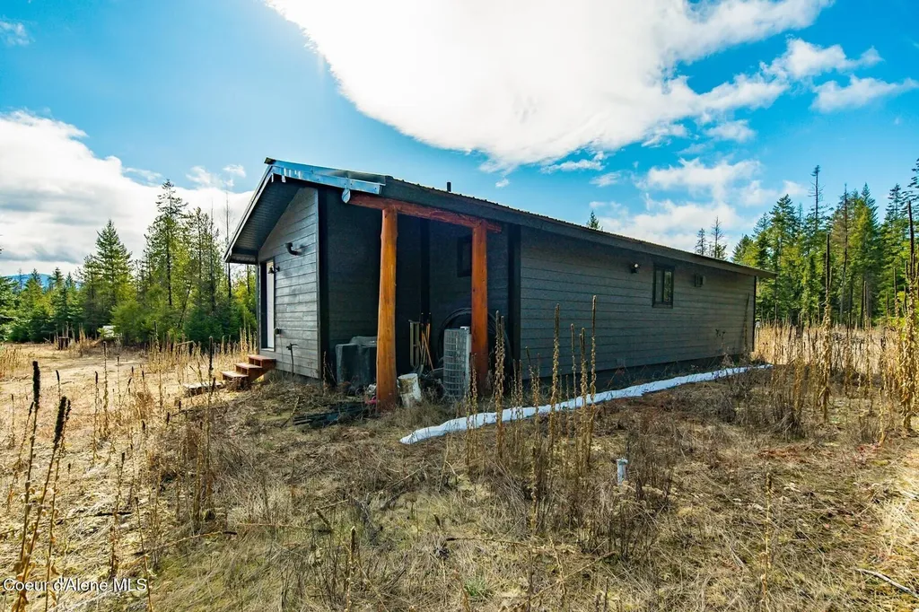 49 Zig Zag Way Athol ID 83801