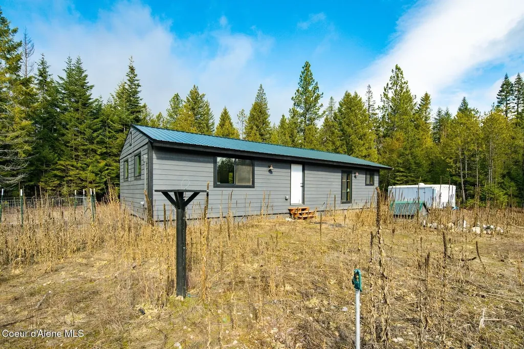 49 Zig Zag Way Athol ID 83801