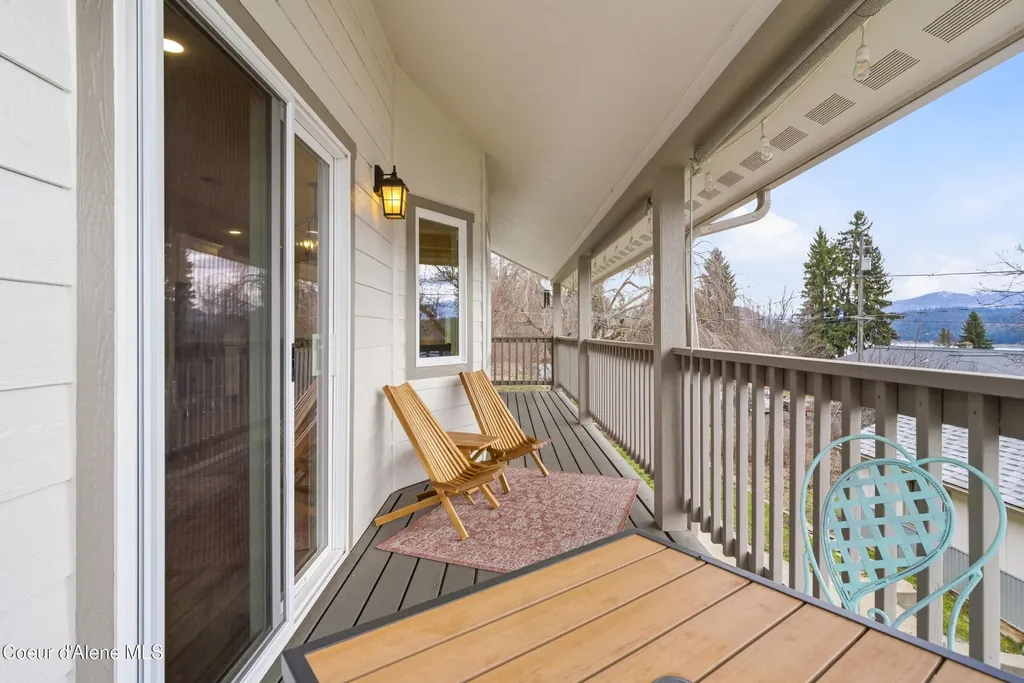 312 Ellisport Street Hope ID 83836