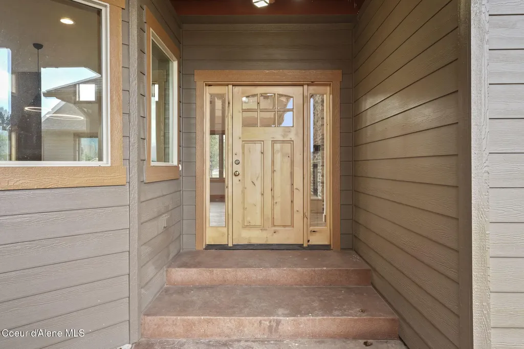 10 Bellflower Court Blanchard ID 83804