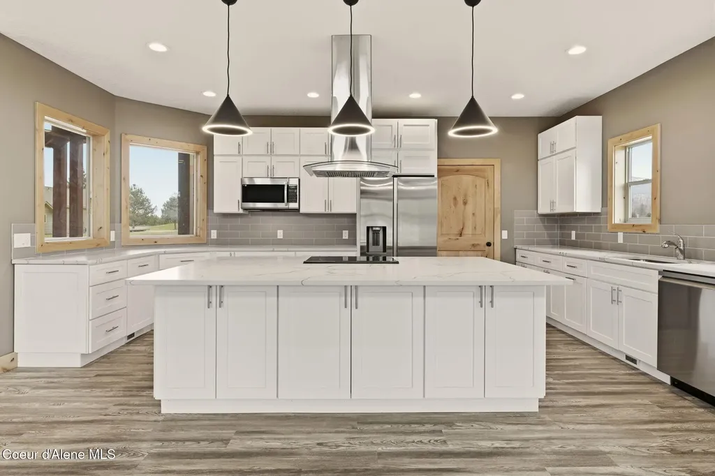 10 Bellflower Court Blanchard ID 83804