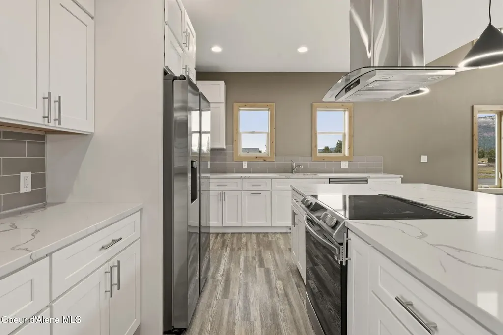 10 Bellflower Court Blanchard ID 83804