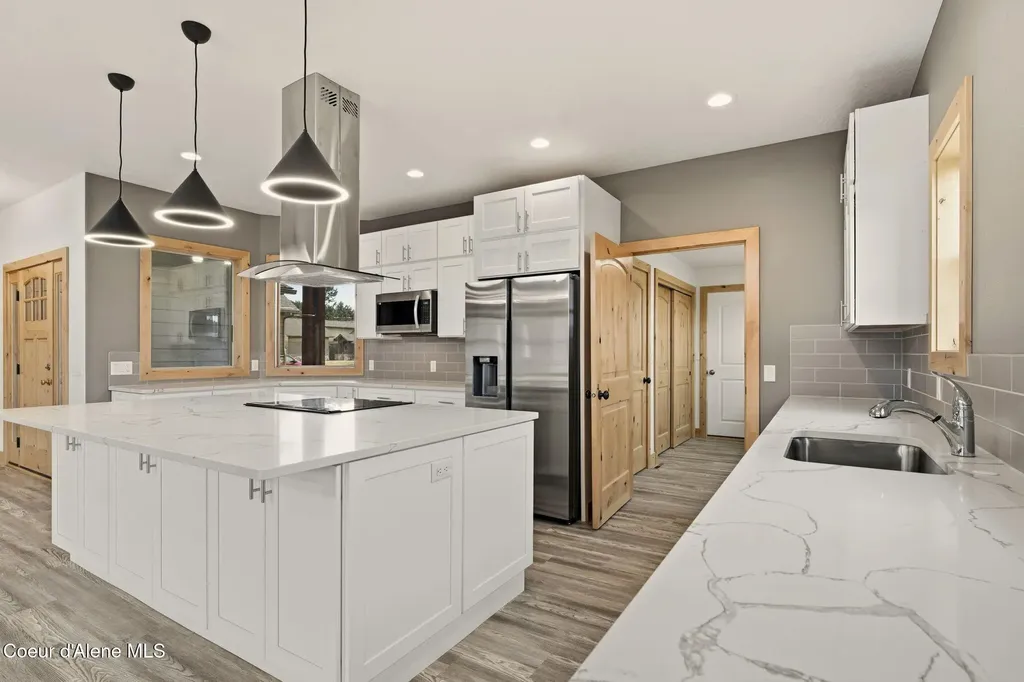 10 Bellflower Court Blanchard ID 83804