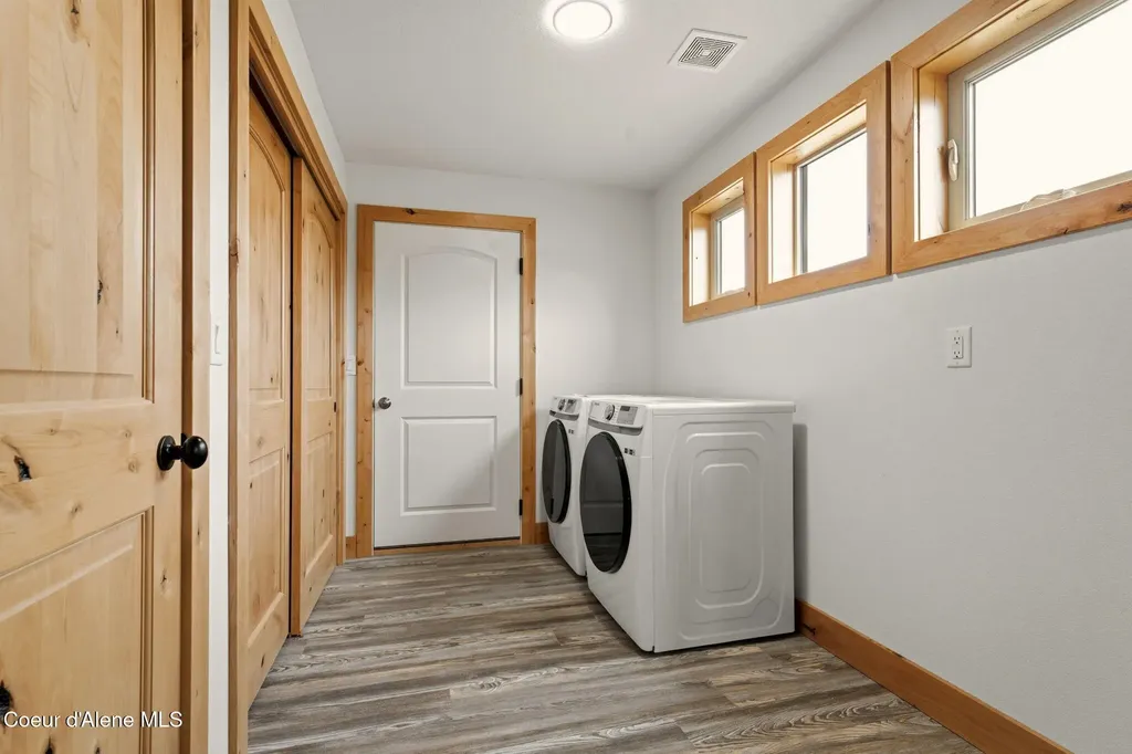 10 Bellflower Court Blanchard ID 83804