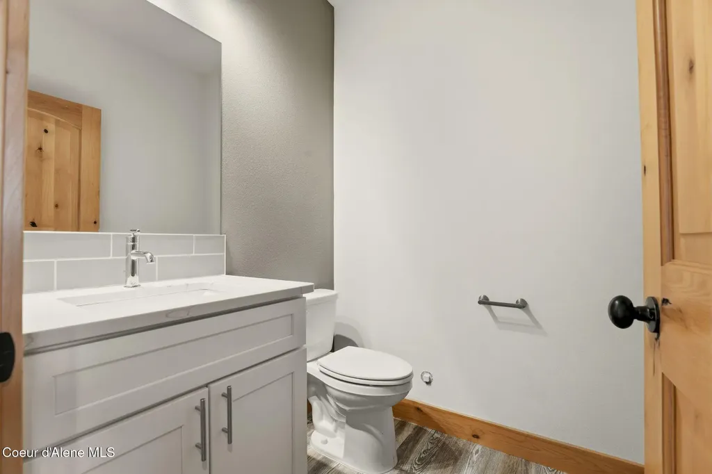 10 Bellflower Court Blanchard ID 83804