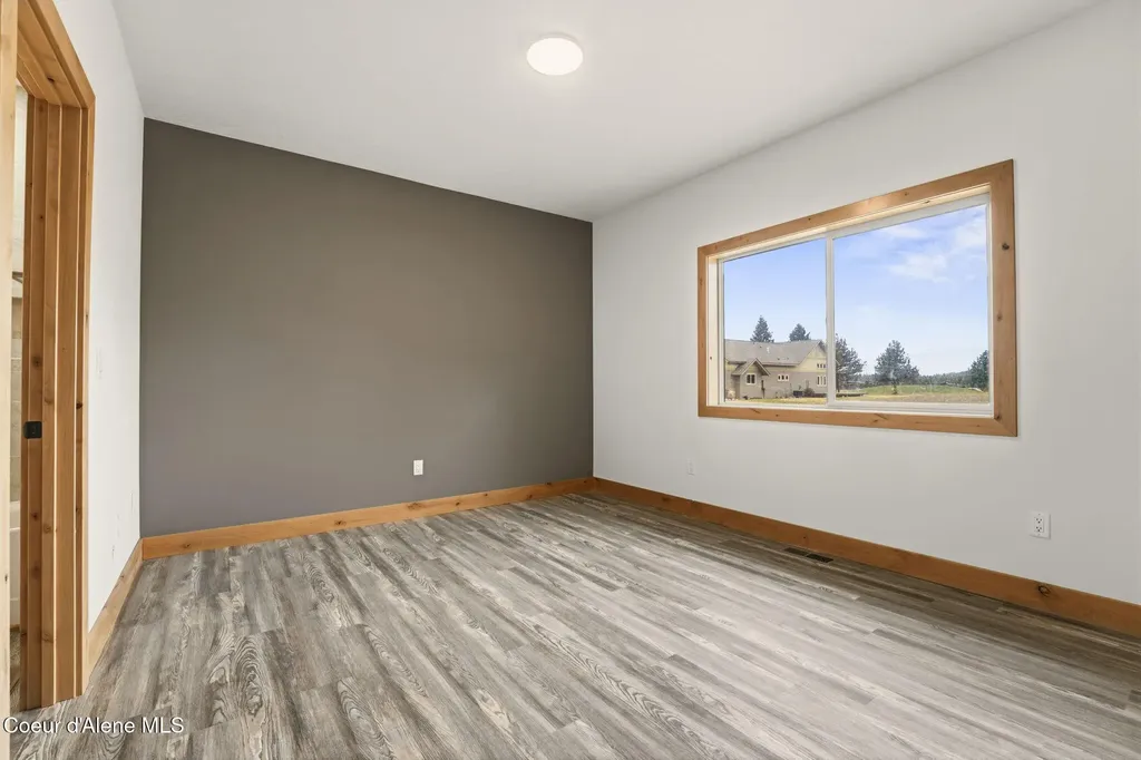 10 Bellflower Court Blanchard ID 83804