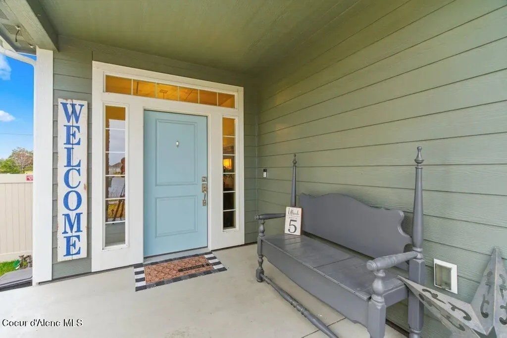 880 E Allenby Court Post Falls ID 83854